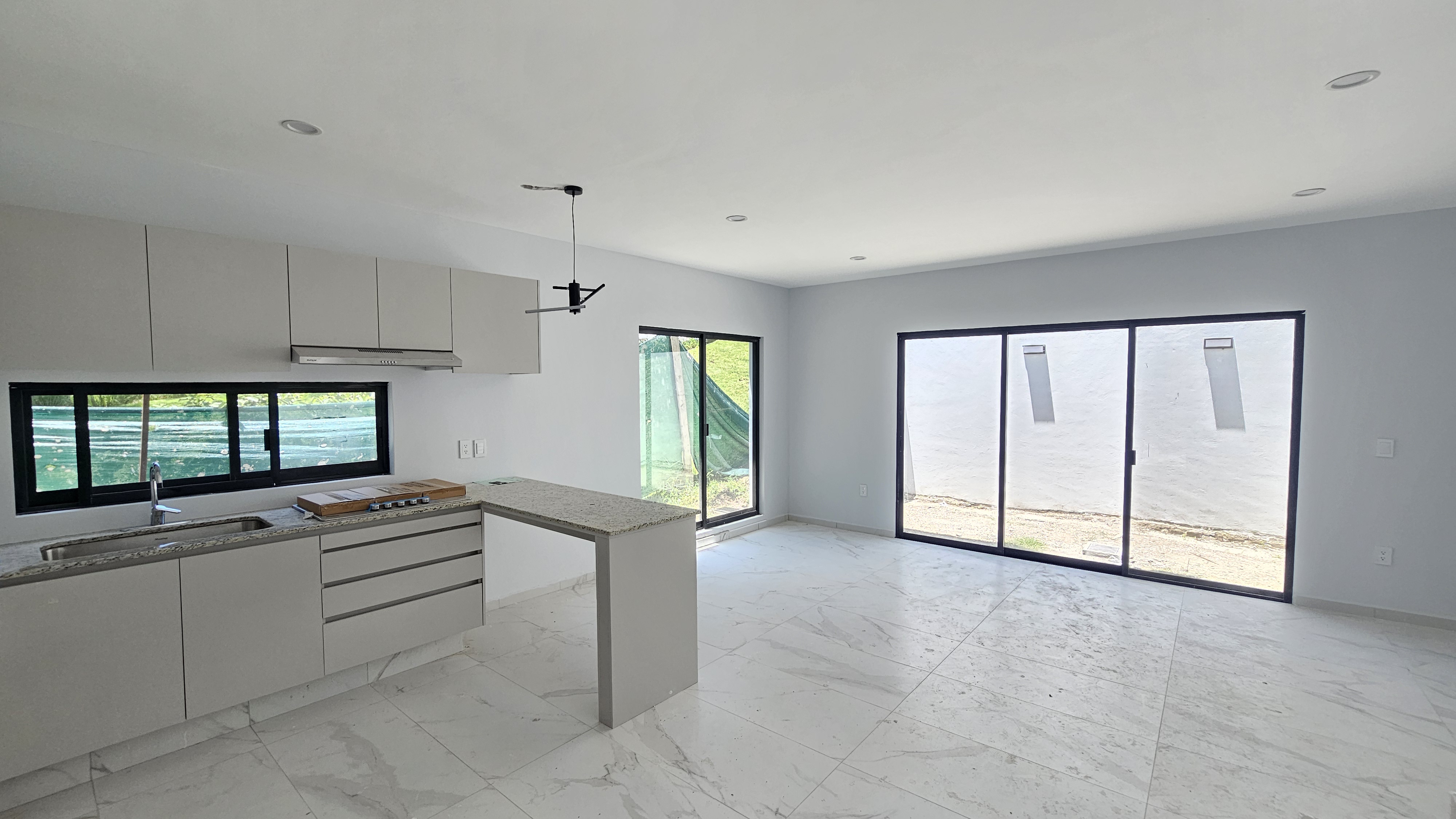 Casa en condominio en Renta en Izvora en BOSQUES DE SANTA ANITA, Tlajomulco de Zúñiga - foto 5 de 18