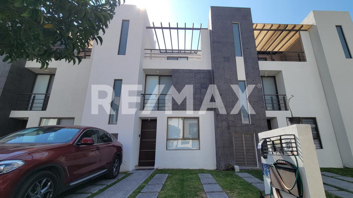 Casa amueblada en renta en Condominio Mascardi, Residencial del Parque
