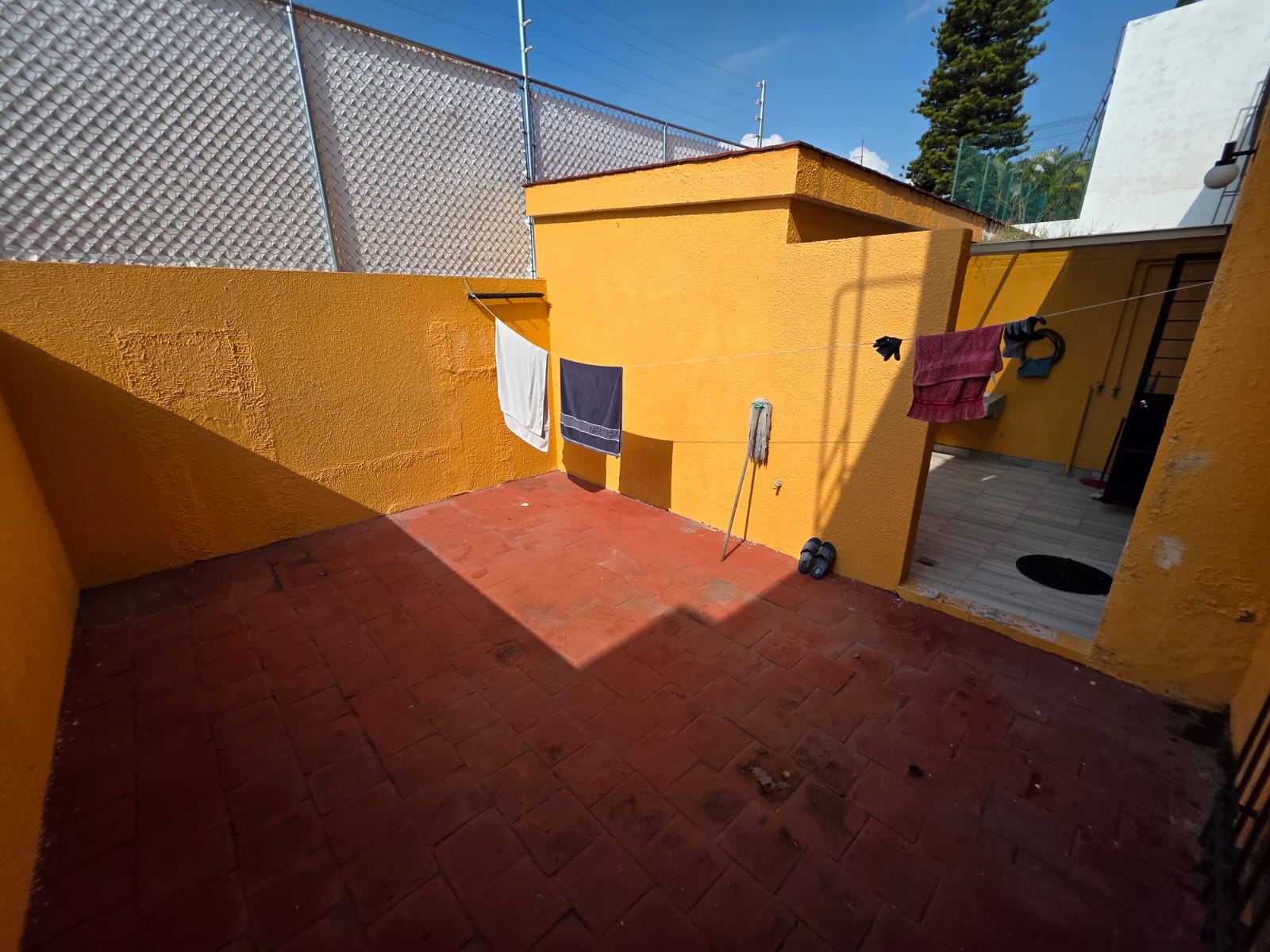 CASA EN RENTA LOMAS DE ATEMAJAC en LOMAS DE ATEMAJAC, Zapopan - foto 7 de 17