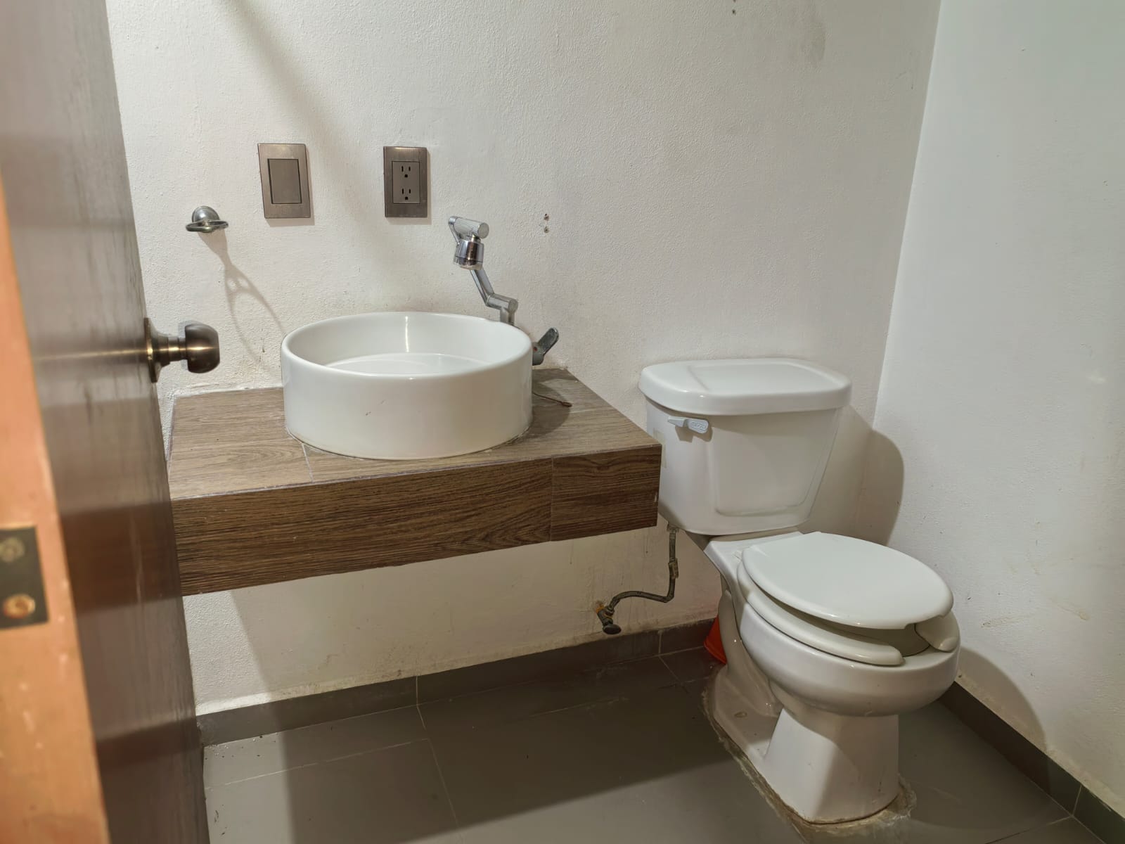 Casa en Venta  en REAL DEL VALLE, Tlajomulco de Zúñiga - foto 8 de 12