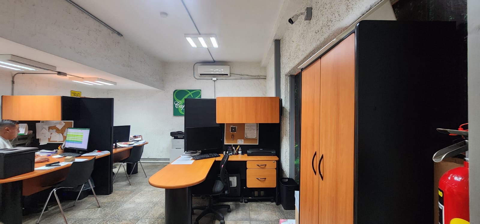 Bodega en Venta muy cerca de Revolución, Calzada Independecia, Gonzalez Gallo  en Revolución, Guadalajara - foto 17 de 20