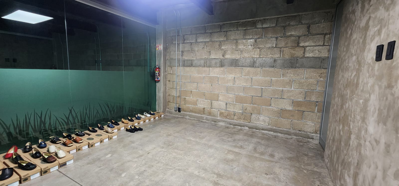 Bodega en Venta muy cerca de Revolución, Calzada Independecia, Gonzalez Gallo  en Revolución, Guadalajara - foto 29 de 35