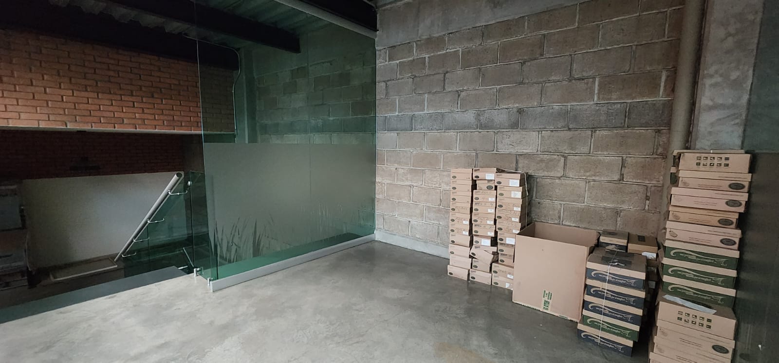 Bodega en Venta muy cerca de Revolución, Calzada Independecia, Gonzalez Gallo  en Revolución, Guadalajara - foto 34 de 35