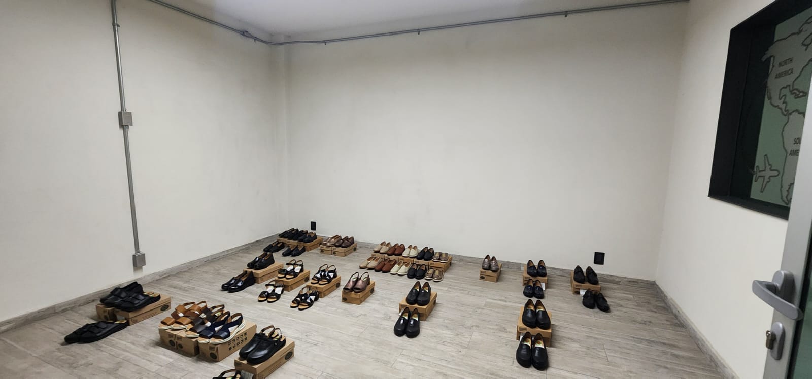 Bodega en Venta muy cerca de Revolución, Calzada Independecia, Gonzalez Gallo  en Revolución, Guadalajara - foto 21 de 35