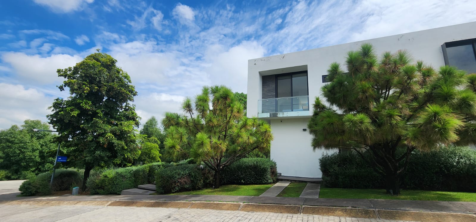 Casa Residencia en venta en Campo Lago  en Fraccionamiento Campo Lago, Zapopan - foto 4 de 65