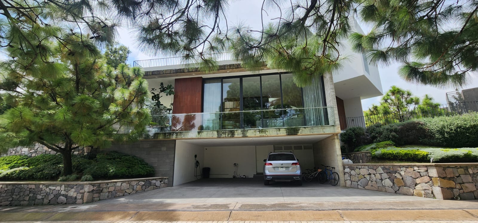 Casa Residencia en venta en Campo Lago  en Fraccionamiento Campo Lago, Zapopan - foto 2 de 65