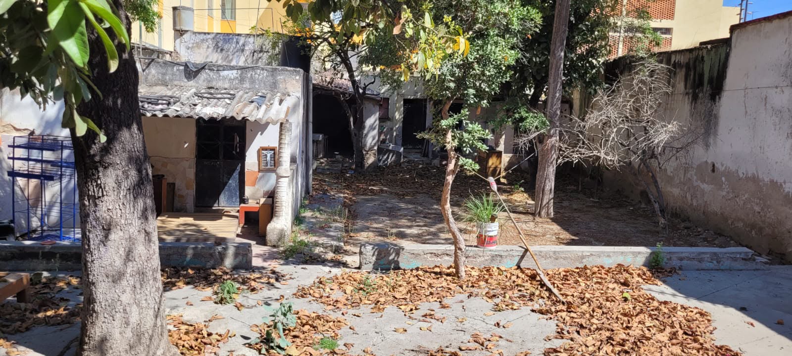 TERRENO EN VENTA CERCANO A CALZADA INDEPENDENCIA  en LA PERLA, Guadalajara - foto 5 de 14