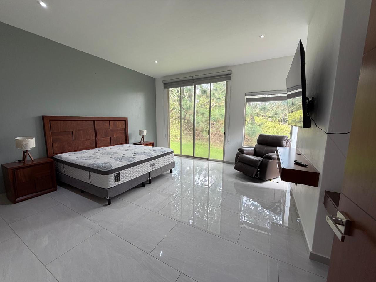Residencia en Renta El Palomar en EL PALOMAR, Tlajomulco de Zúñiga - foto 21 de 42