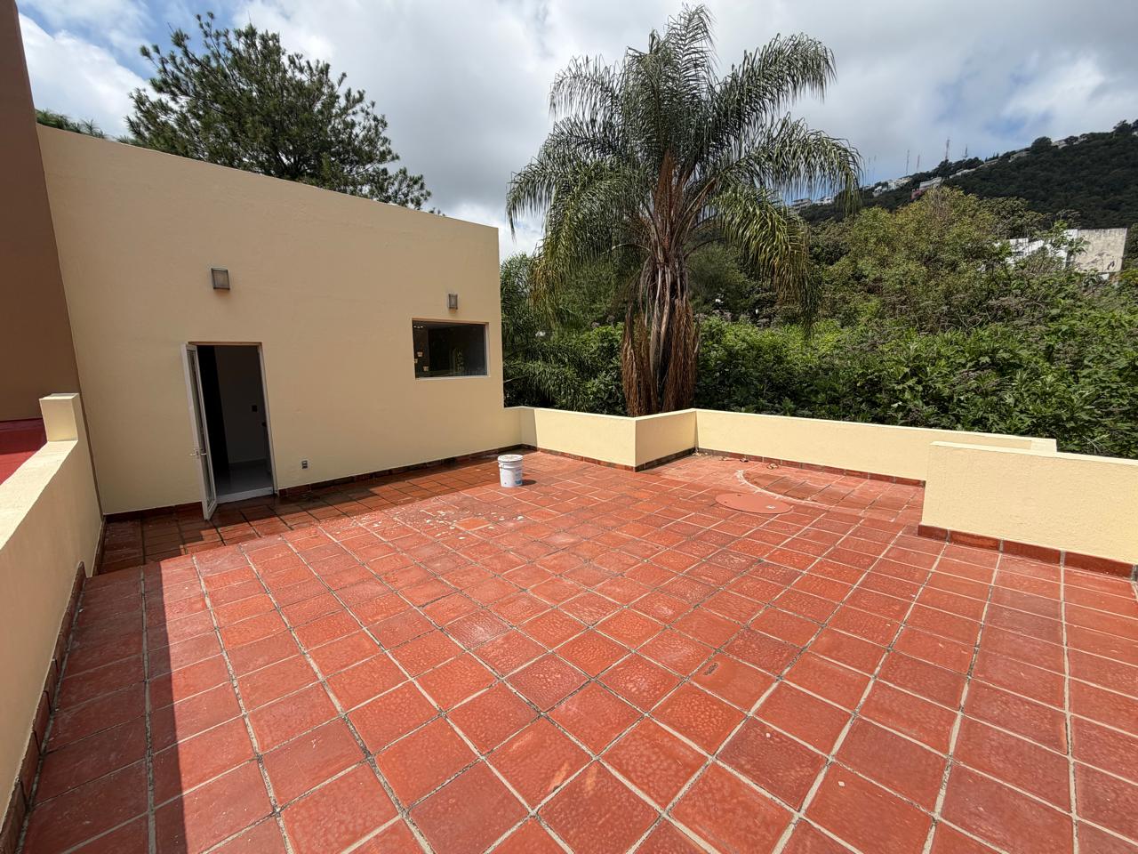 Residencia en Renta El Palomar en EL PALOMAR, Tlajomulco de Zúñiga - foto 35 de 42