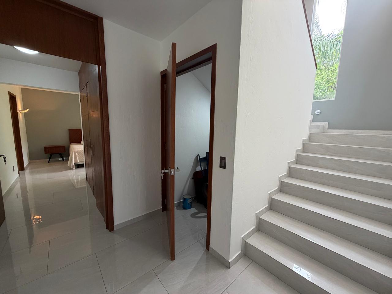 Residencia en Renta El Palomar en EL PALOMAR, Tlajomulco de Zúñiga - foto 27 de 42