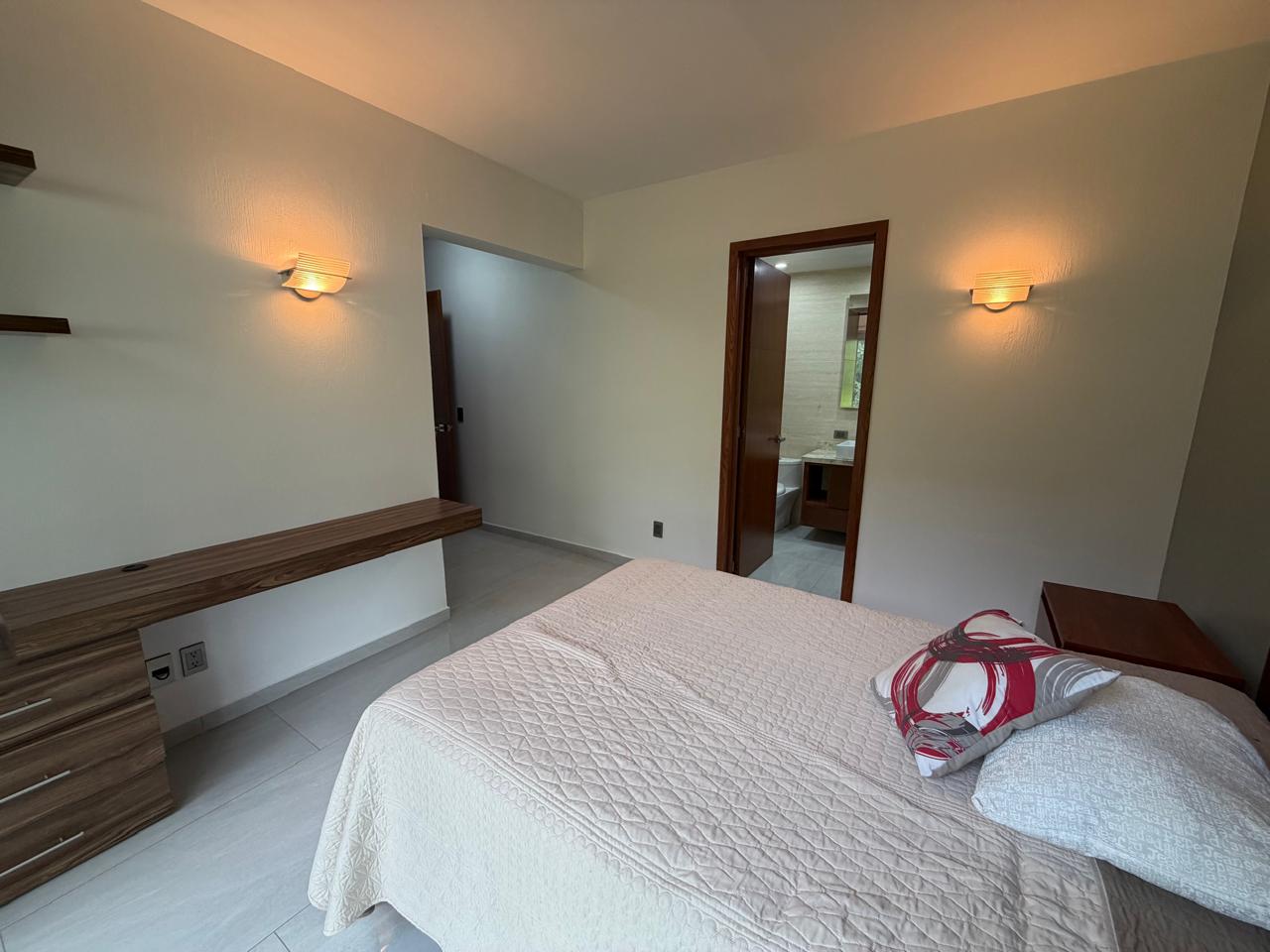Residencia en Renta El Palomar en EL PALOMAR, Tlajomulco de Zúñiga - foto 18 de 42