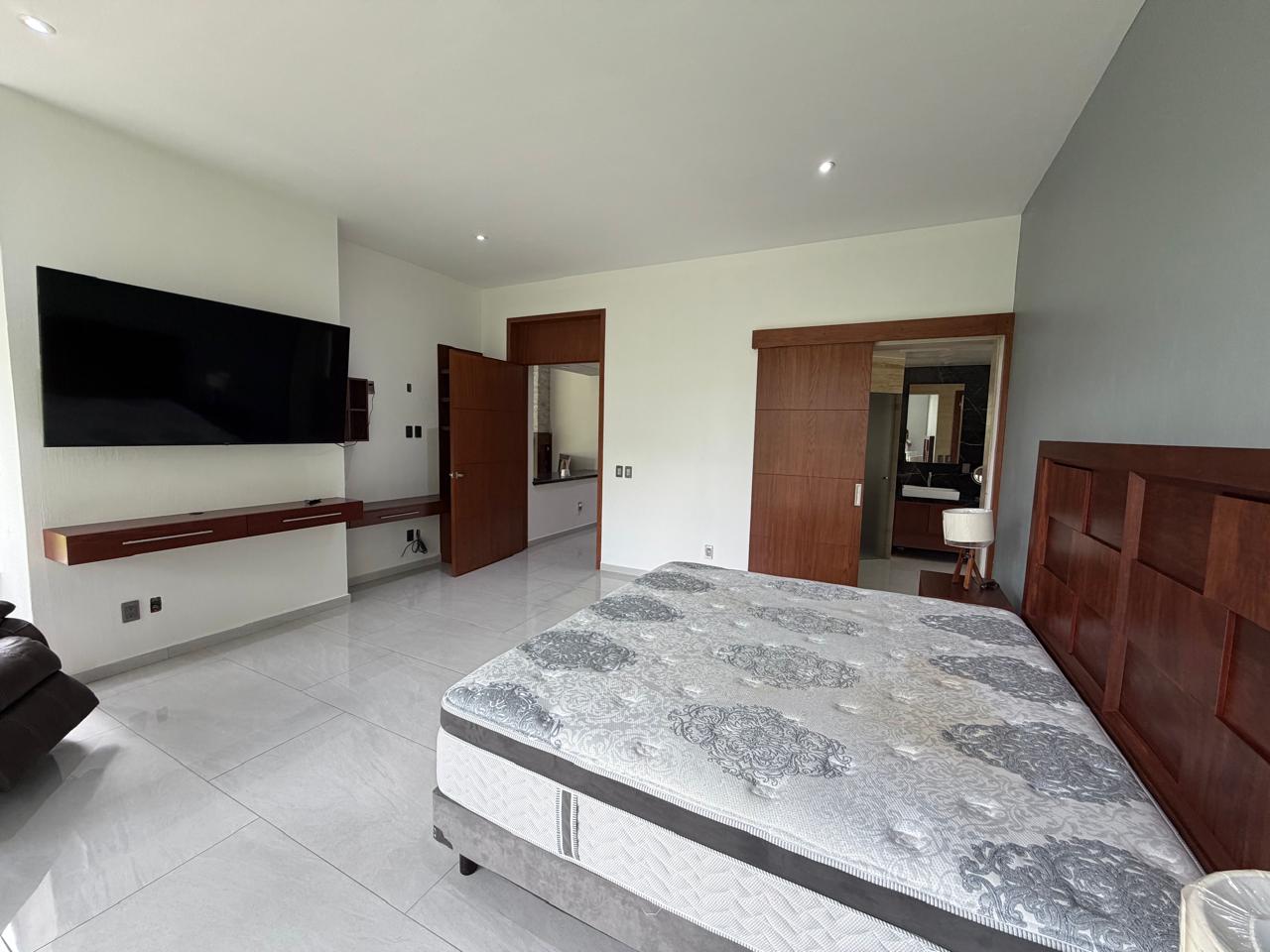 Residencia en Renta El Palomar en EL PALOMAR, Tlajomulco de Zúñiga - foto 22 de 42
