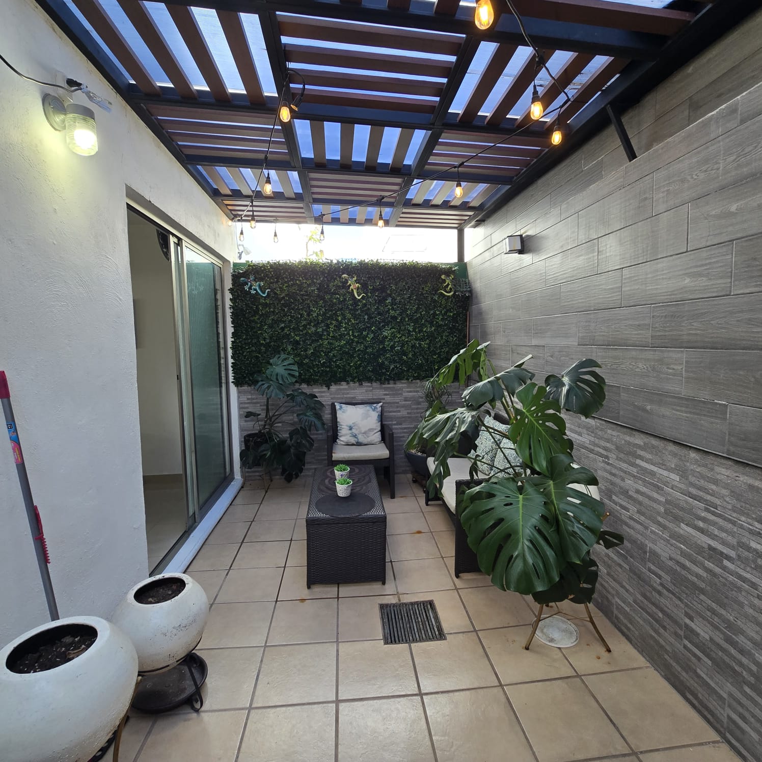 CASA EN RENTA AMUEBLADA CAÑADAS DE SAN LORENZO en CAÑADAS DE SAN LORENZO, Zapopan - foto 8 de 31