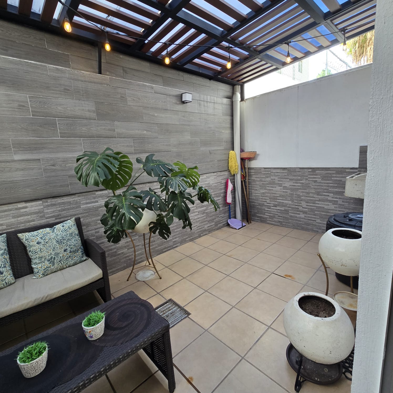 CASA EN RENTA AMUEBLADA CAÑADAS DE SAN LORENZO en CAÑADAS DE SAN LORENZO, Zapopan - foto 9 de 31