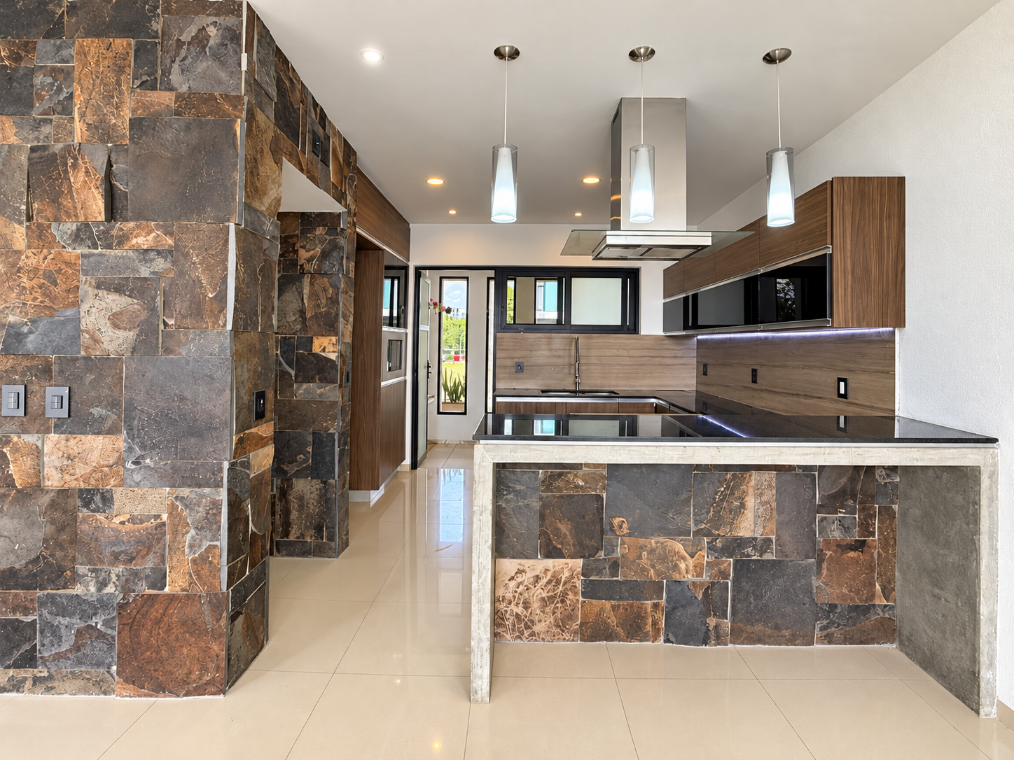 Casa en Venta  en Valle Imperial, Zapopan - foto 6 de 33