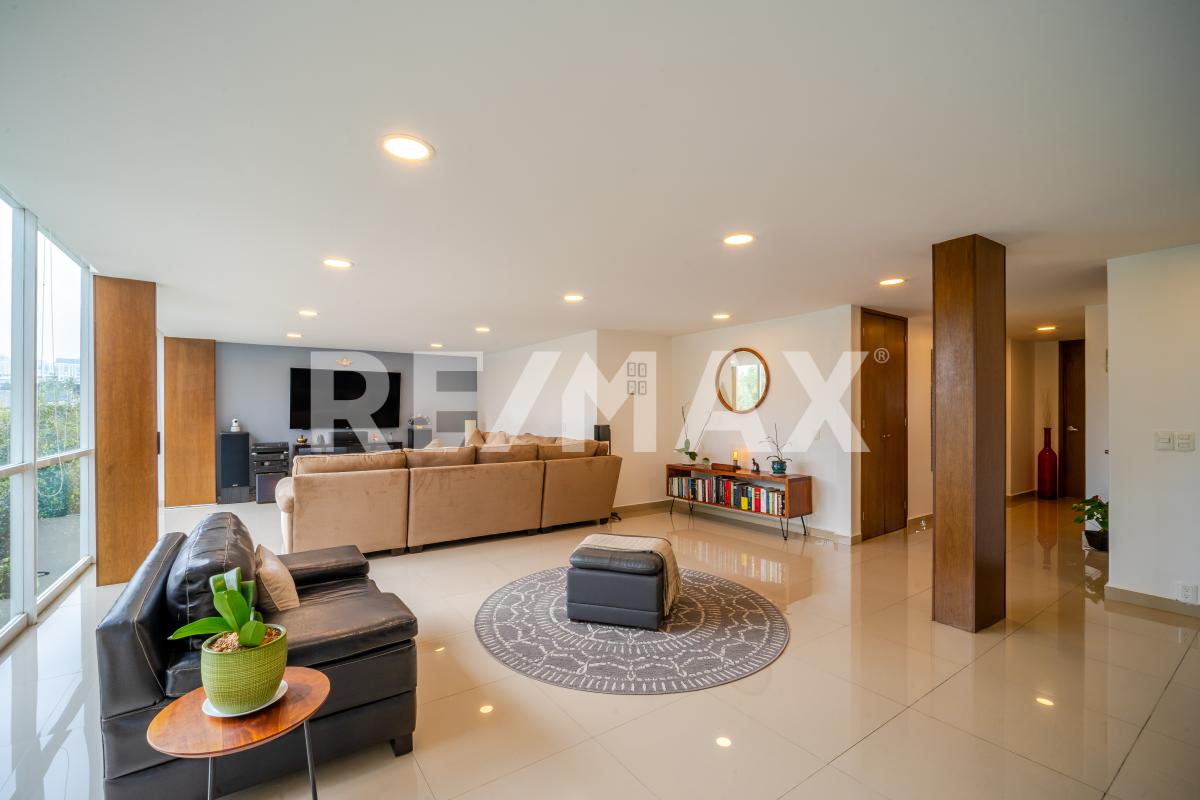 Piso completo en Polanco II Sección, a 27 metros de Masaryk
