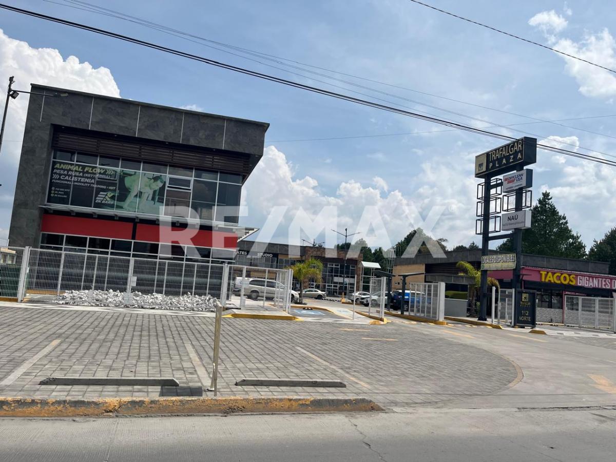 SE RENTA LOCAL COMERCIAL EN PLAZA TRAFALGAR