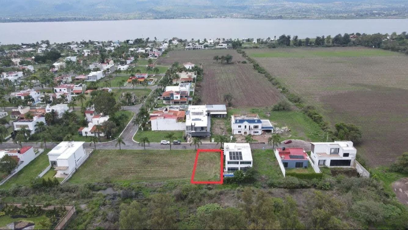 Terreno en venta en Cajititlán en Tres Reyes, Tlajomulco de Zúñiga - foto 7 de 7