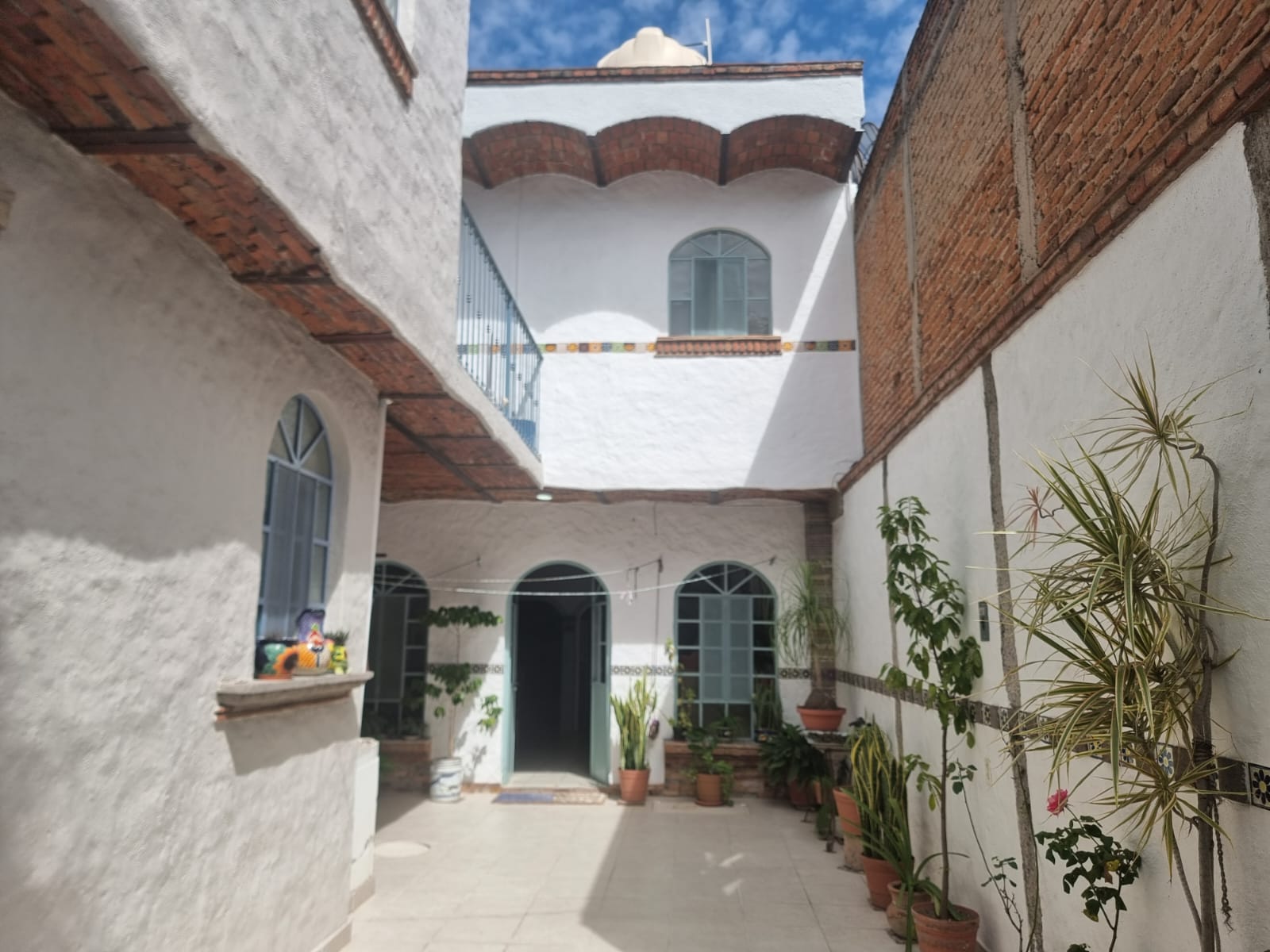 Casa en Venta en Álamo, San Pedro Tlaquepaque - foto 2 de 28